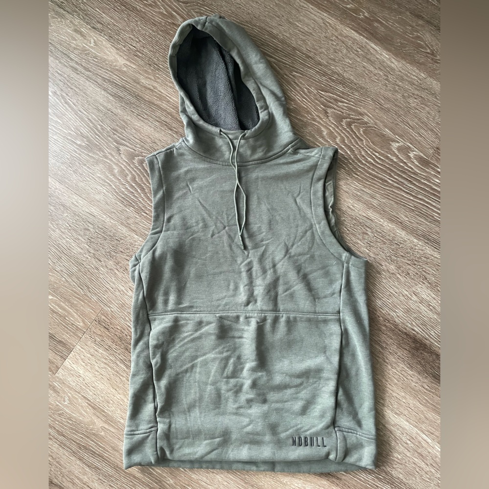 NOBULL WOMENS SLEEVELESS HOODIE